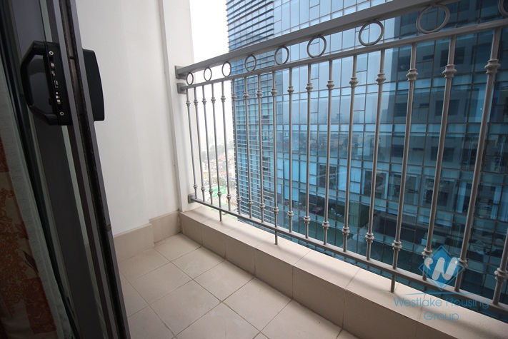 Modern apartment for rent in Vinhome Nguyen Chi Thanh - Dong Da district